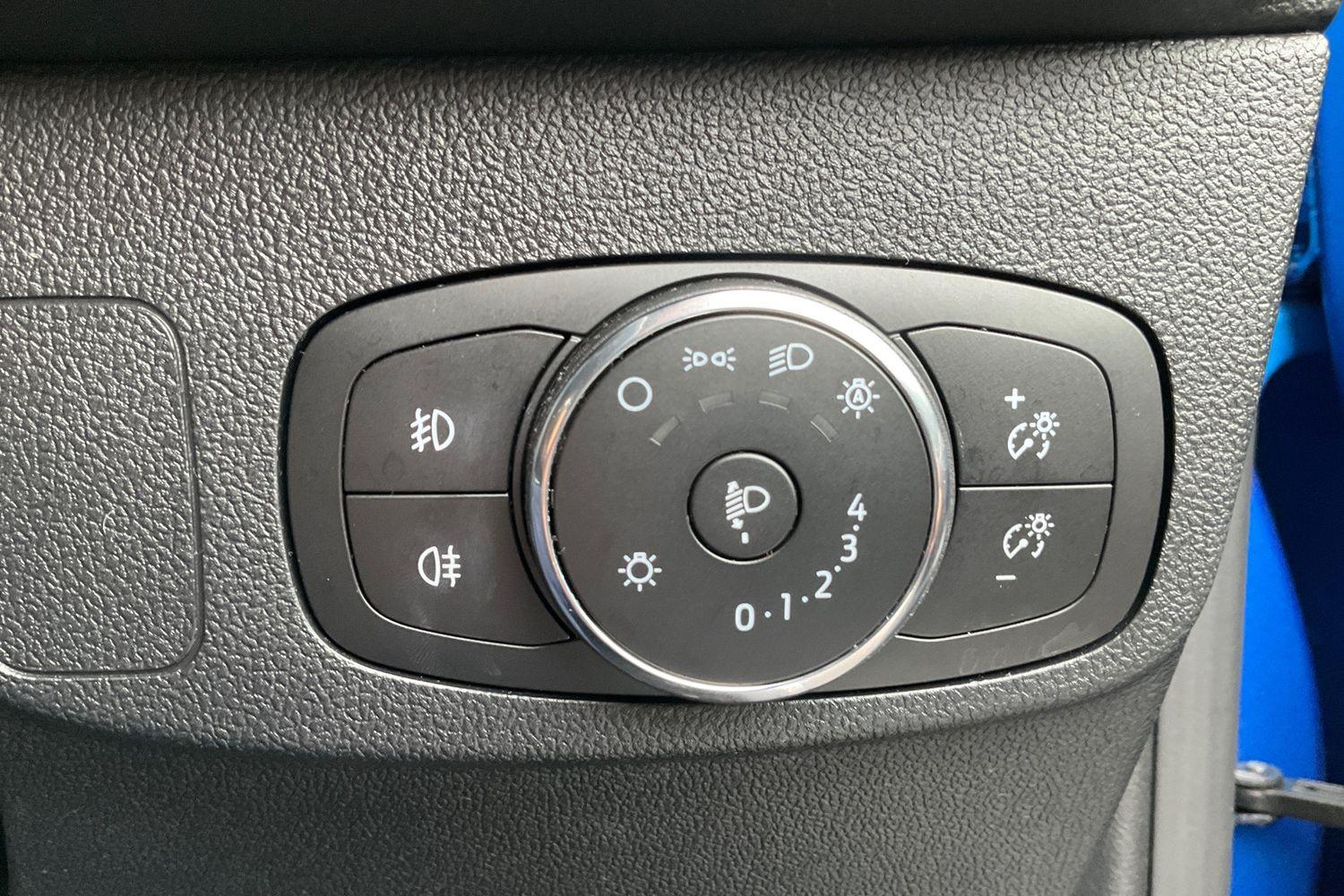 Ford FOCUS Photo 35