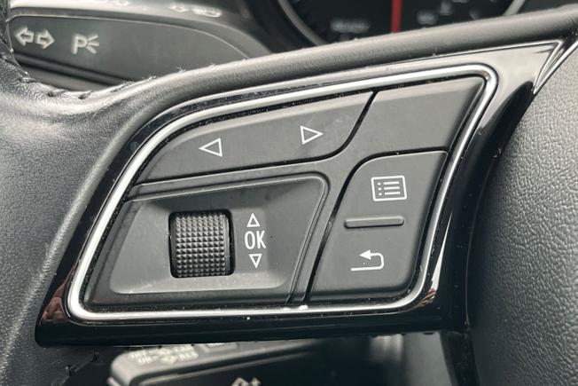 AUDI Q2 Photo 16