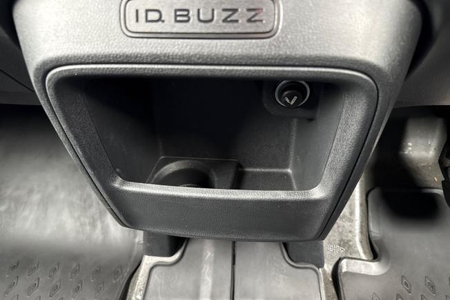 VOLKSWAGEN ID. Buzz Cargo Photo 37