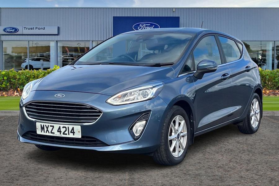 Ford FIESTA Photo autoimg-35de71791c924e4438702cc01489f6a2ee04fa6d.jpg