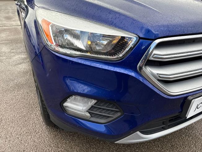 FORD Kuga Photo 28