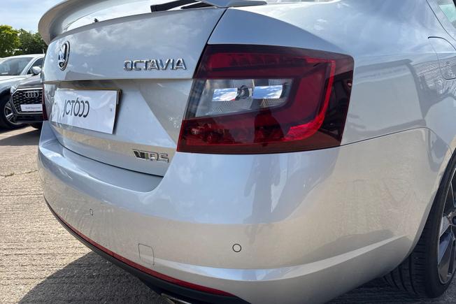ŠKODA Octavia Photo 29