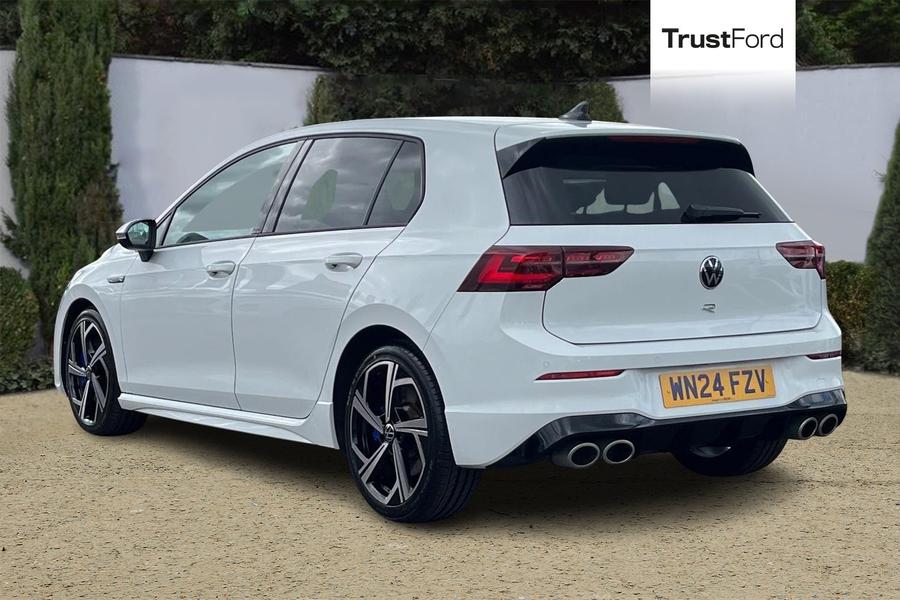 Volkswagen Golf Photo autoimg-35e95bb514461425f98519933e8268b2c142c1c4.jpg