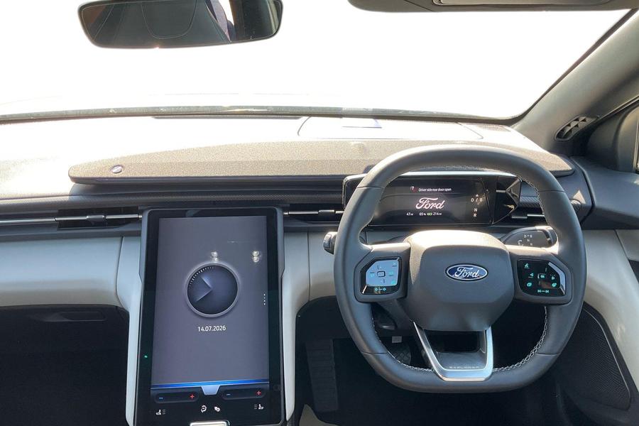 Ford Explorer Photo autoimg-35ec00d4c72f8247f8de8ecebb67952d873675f7.jpg