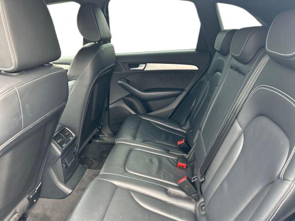 Audi SQ5 Photo autoimg-35ed3cb42b9837e278ea6dd0ad69f9164510df9a.jpg