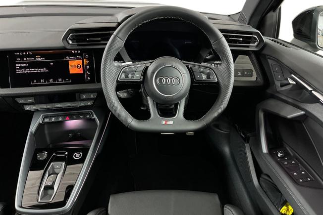 AUDI A3 Photo 11