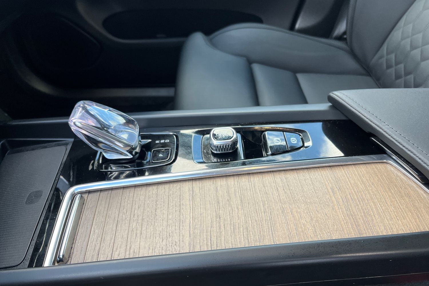 Volvo XC60 Photo 34