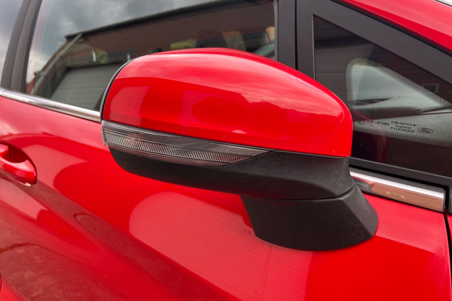 Ford Fiesta Photo 37