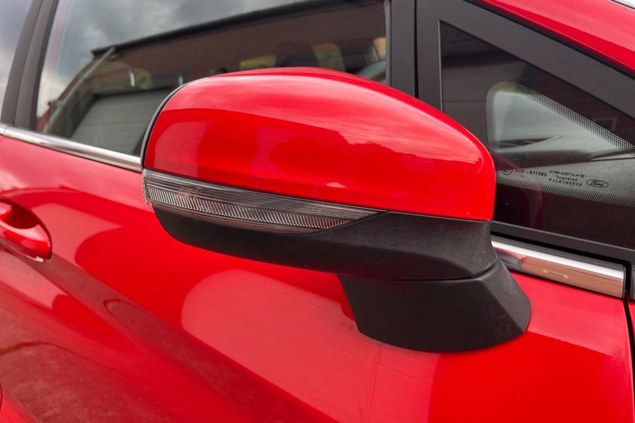 Ford Fiesta Photo autoimg-35f5b4e7e5e59d52318a73930b71f03748b4c307.jpg