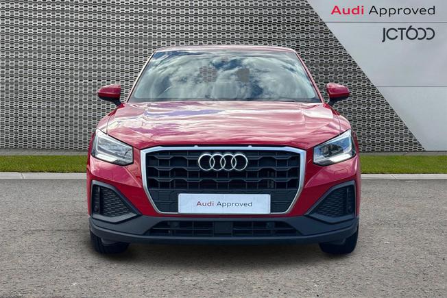Audi Q2 Photo 8