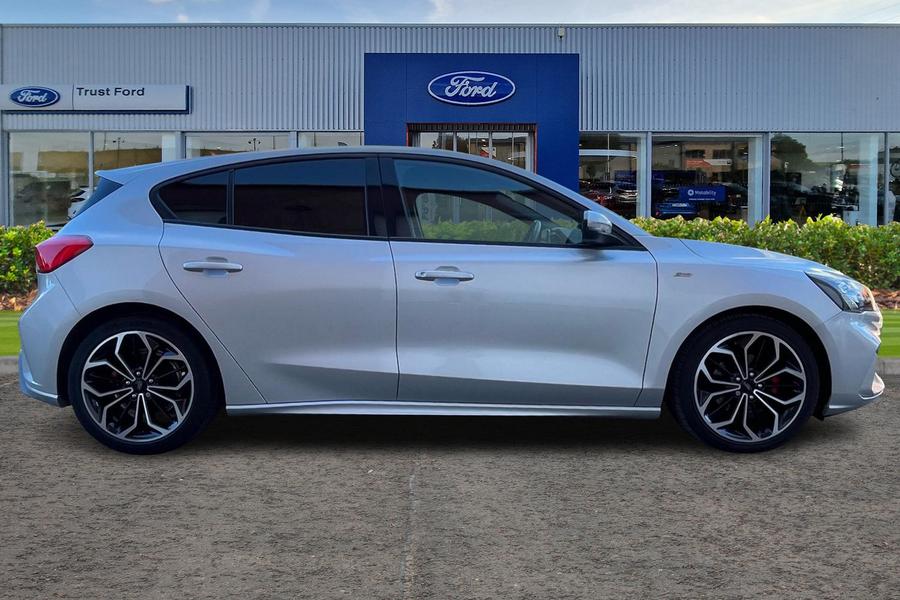 Ford FOCUS Photo autoimg-35f85e51de5e506c5c493e473c71cabf87d1779c.jpg