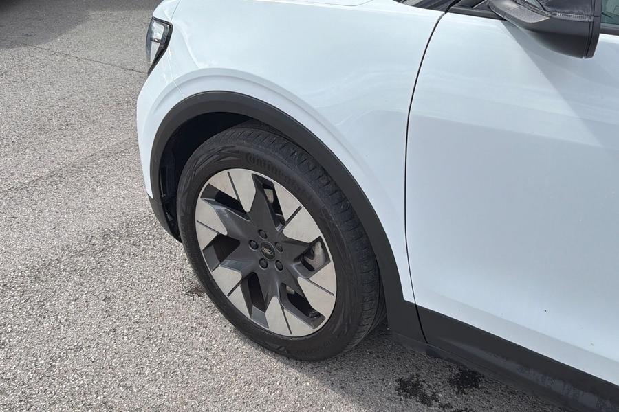 Ford Explorer Photo autoimg-35fcf58679897c201d74ac70a5f89d395307f279.jpg