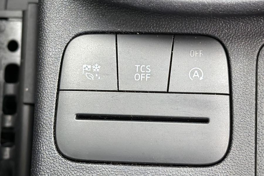 Ford PUMA Photo autoimg-35fe400d02b760f23d52f7676c866156e52c8454.jpg