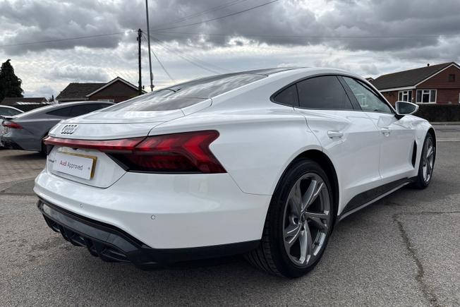 AUDI E-Tron Gt Photo 30
