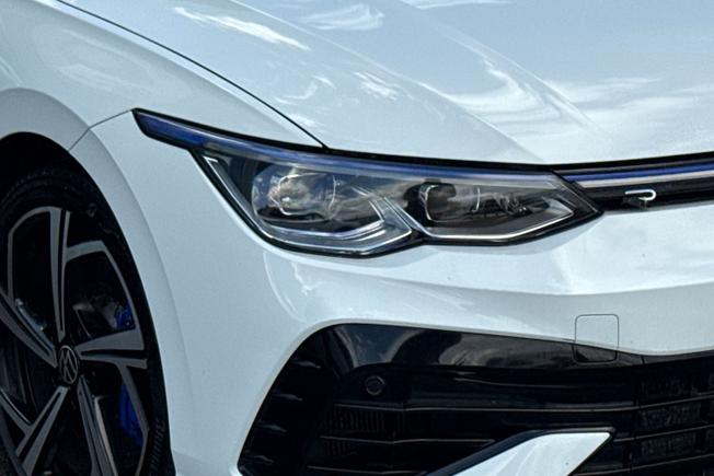 Volkswagen Golf Photo 19