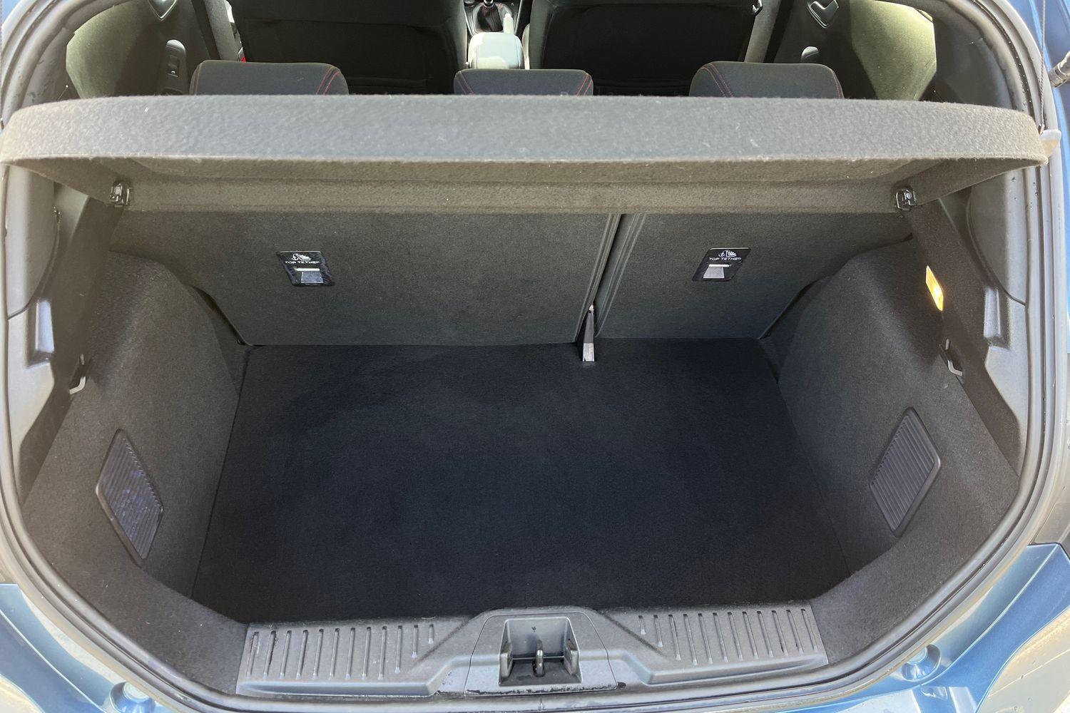 Ford FIESTA Photo 20