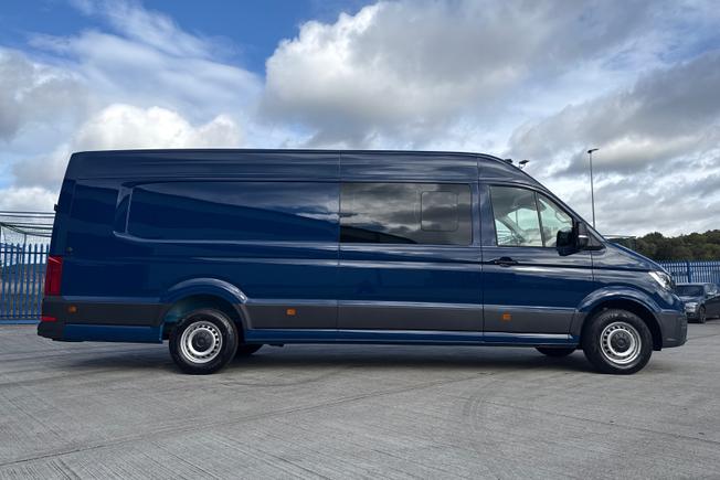 VOLKSWAGEN Crafter Photo 28