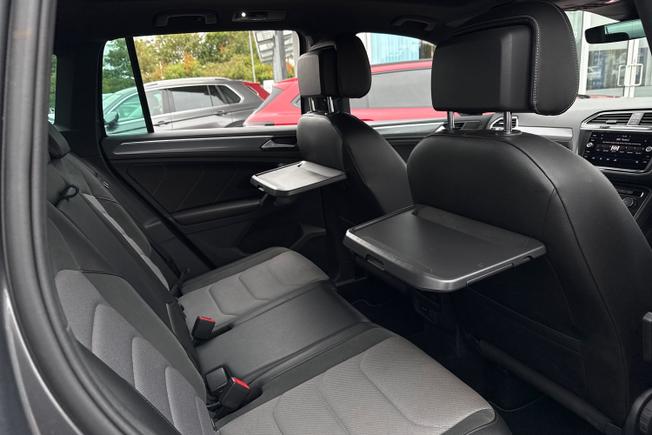 VOLKSWAGEN Tiguan Photo 41
