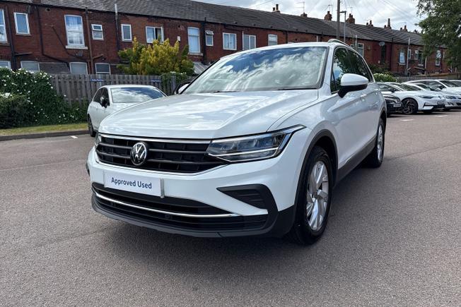 VOLKSWAGEN Tiguan Photo 22