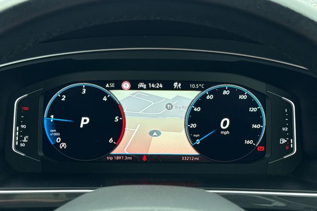 VOLKSWAGEN Tiguan Allspace Photo 30