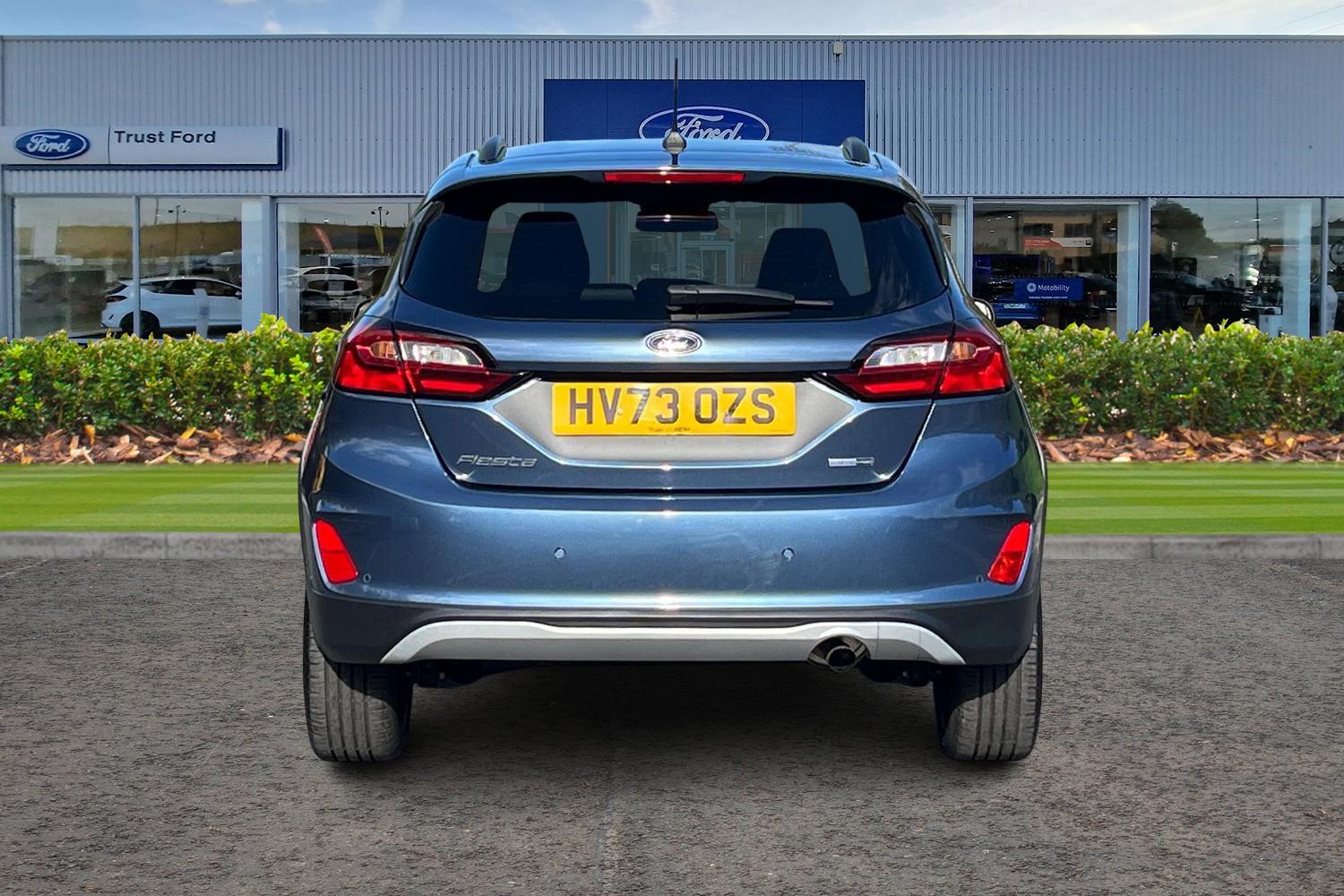 Ford Fiesta Photo 6