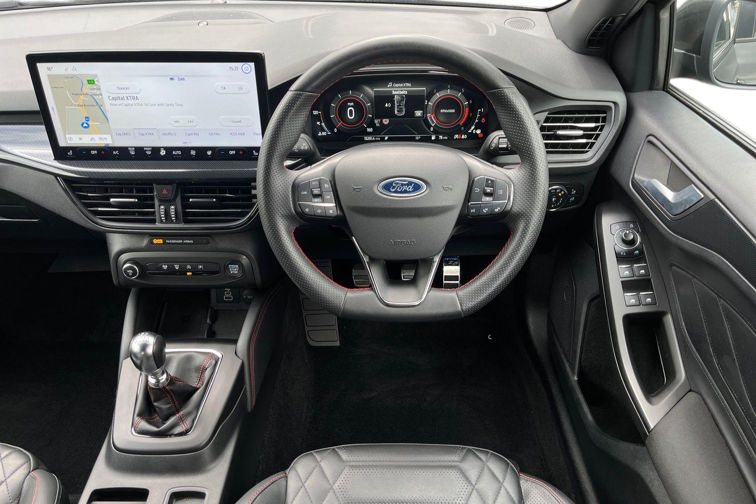 Ford FOCUS Photo 10