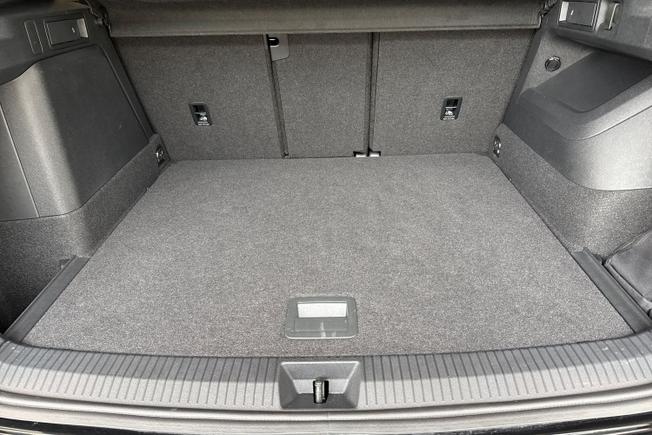 VOLKSWAGEN Tiguan Photo 12