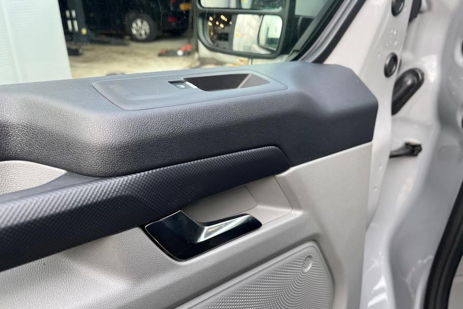 Used FORD E-TRANSIT CUSTOM WR75JGX 38