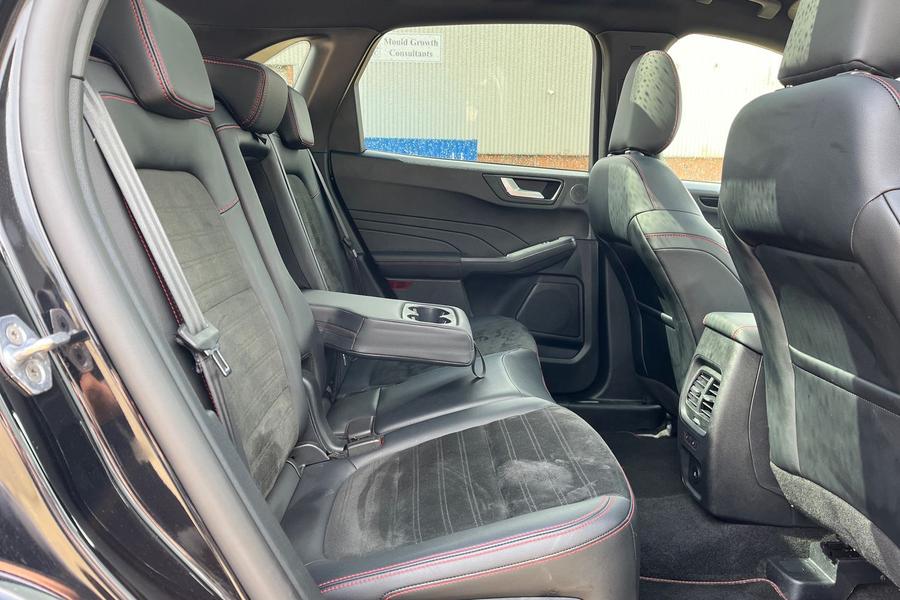 Ford KUGA Photo autoimg-36177ddc6cfb4a72c37b43e4ed493dc963bf6911.jpg