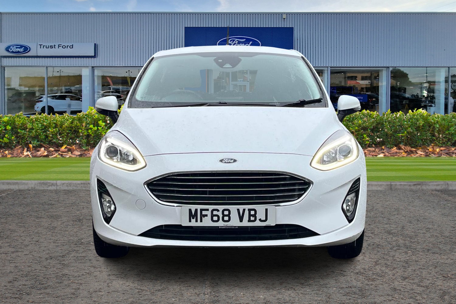 Ford FIESTA Photo 5