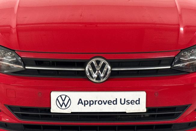 VOLKSWAGEN Polo Photo 29