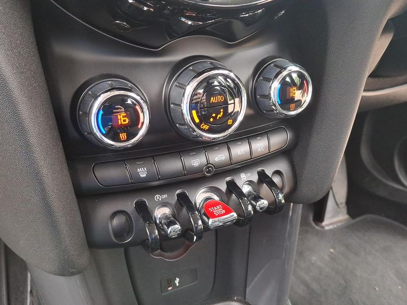 Used MINI Hatch SC18FSK 44