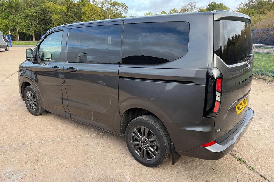 Ford TOURNEO CUSTOM Photo autoimg-361b05f6767560bea32c623b4654f03a0f6eb5ad.jpg