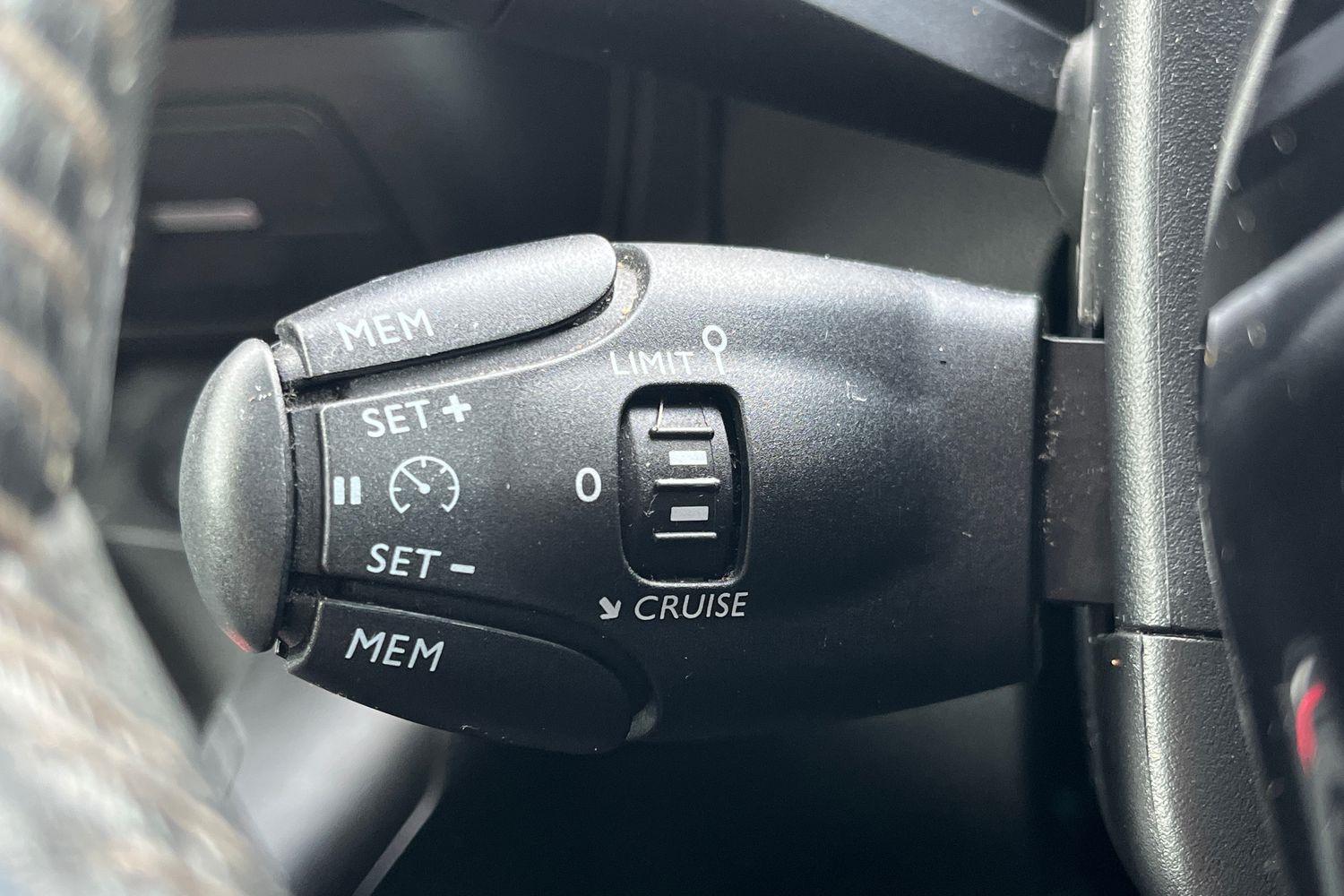 Peugeot RIFTER Photo 36