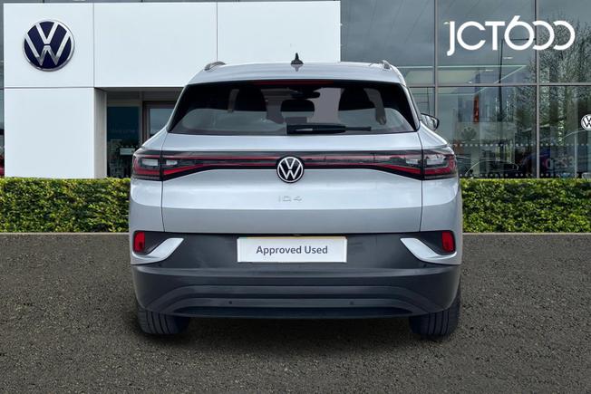 VOLKSWAGEN ID.4 Photo 7