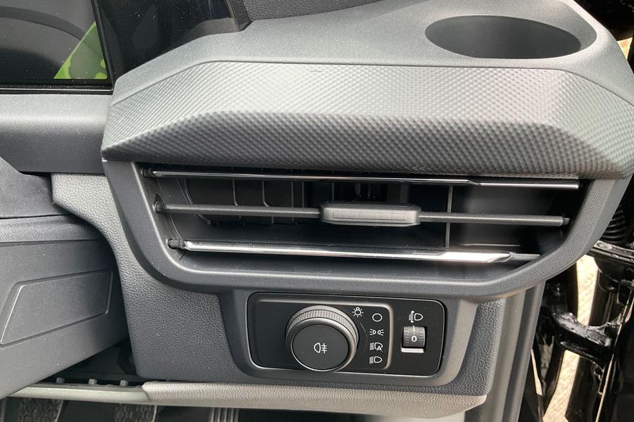 Ford TRANSIT CUSTOM Photo autoimg-361eab9ccdee3d9709928d2c41850e1180a37dec.jpg