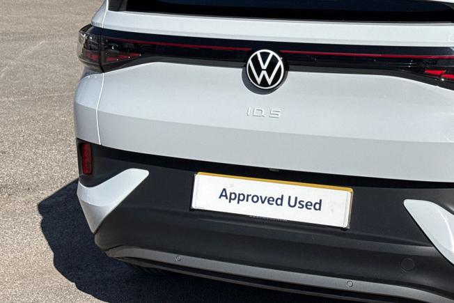 Volkswagen Id.5 Photo 21