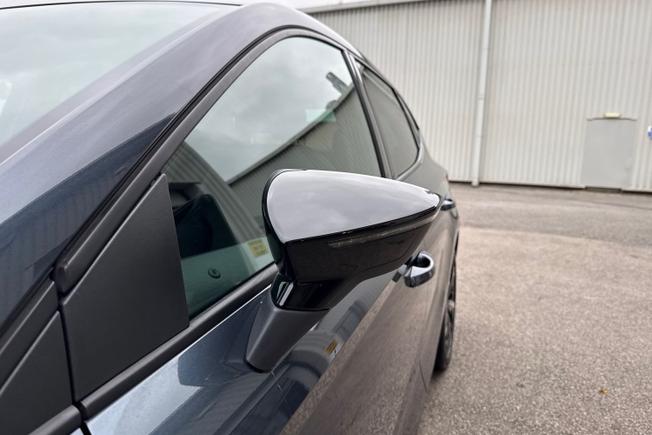 SEAT Ibiza Photo 27