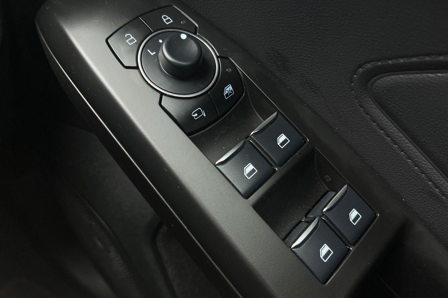 Ford FOCUS Photo 15