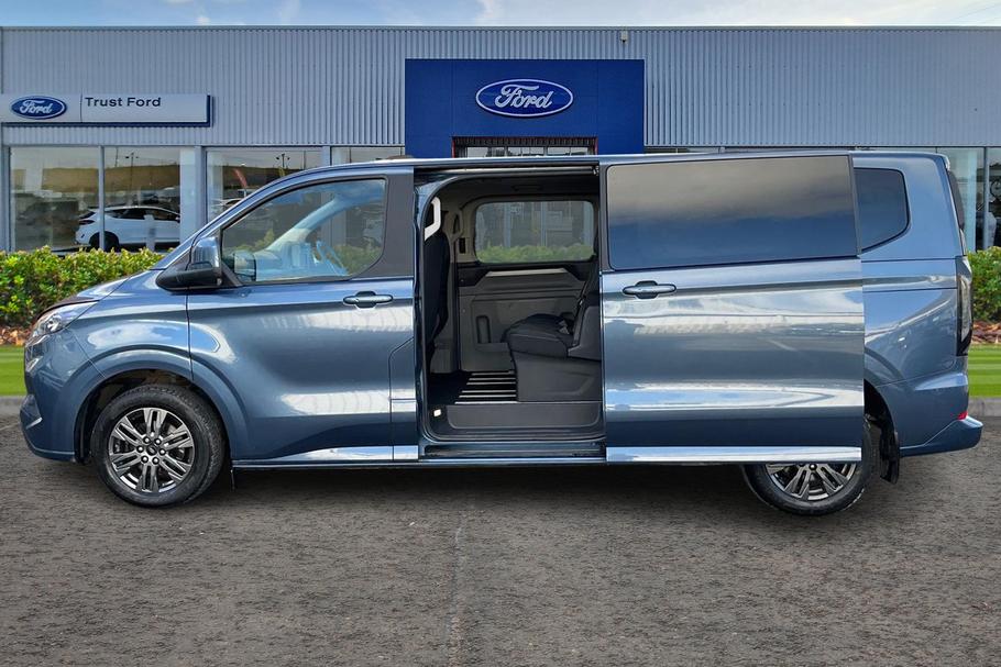 Used FORD TOURNEO CUSTOM CK24UDN 5