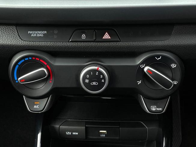 KIA Rio Photo 43