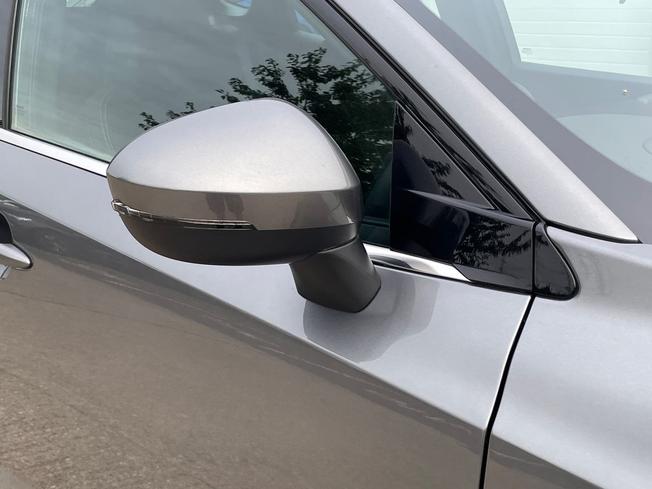 NISSAN Qashqai Photo 20