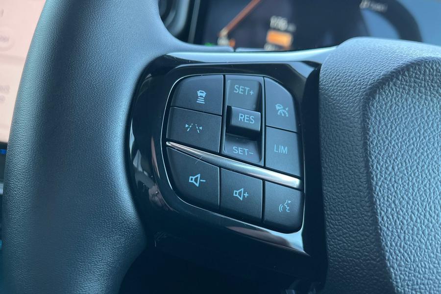 Ford Puma Gen-E Photo autoimg-362c10bb2da62dbe68be3868217363f30acfa2ff.jpg