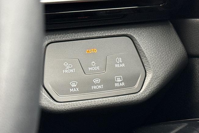 Volkswagen Id.5 Photo 49