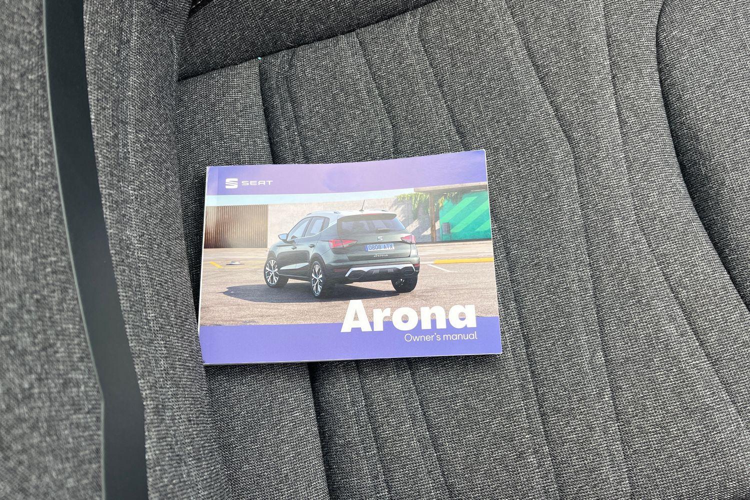 SEAT ARONA Photo 21