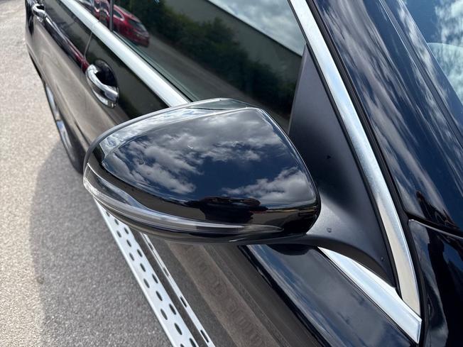 MERCEDES-BENZ Glc Photo 20