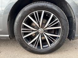 Volkswagen Golf Photo 5