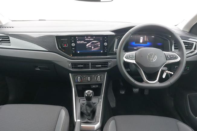 VOLKSWAGEN Polo Photo 10