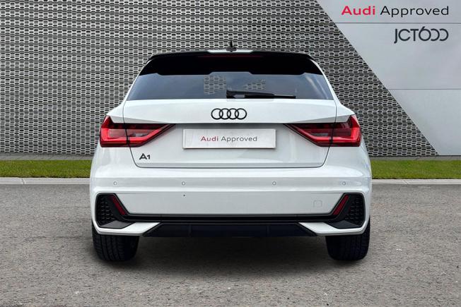 AUDI A1 Photo 7