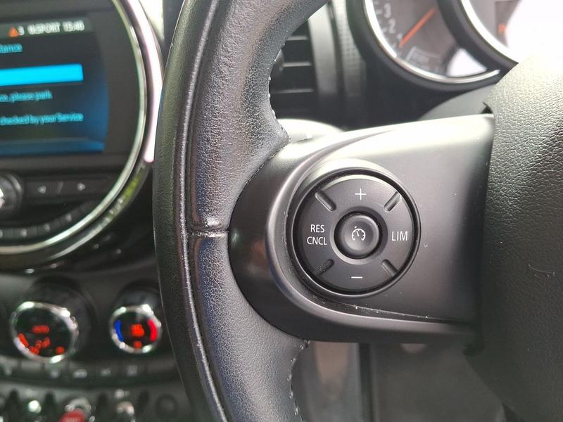 Used MINI Hatch SC18FSK 22